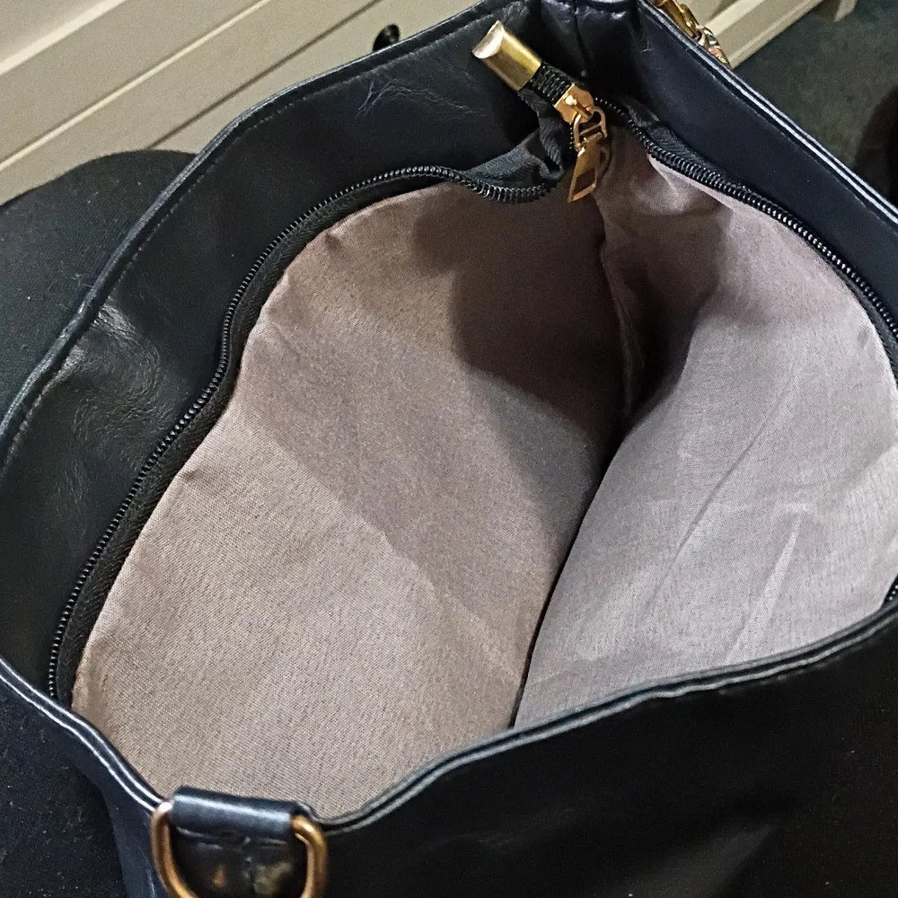 Black Women's Everyday Hobo Bag with Patterned Strap - Picture 2 of 2